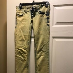 Yellow jeans